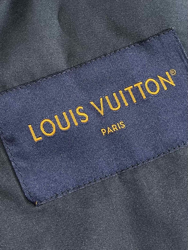 Louis Vuitton Outwear